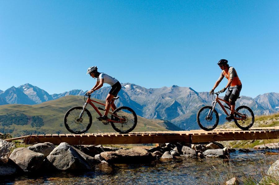 Residence Les Melezes Alpe d'Huez Екстер'єр фото